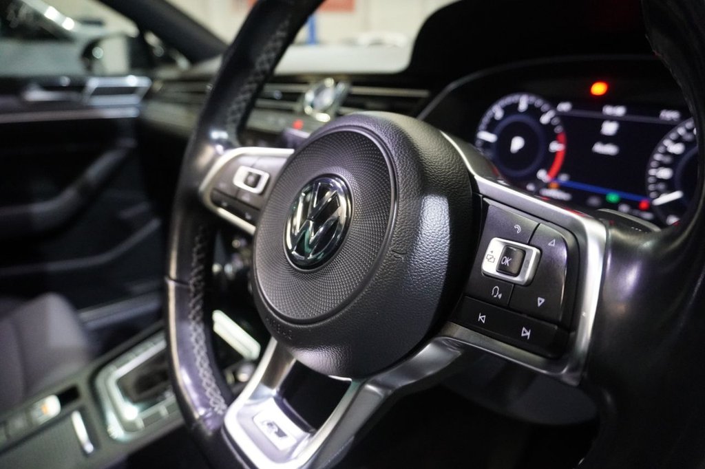 Used Volkswagen Passat 2017 for sale - 76447074: Photo 7