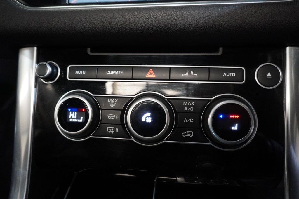 Used Land Rover Range Rover Sport 2016 for sale - 76445807: Photo 17