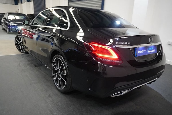 Used Mercedes-Benz C-Class 2019 for sale - 75680875: Photo 6