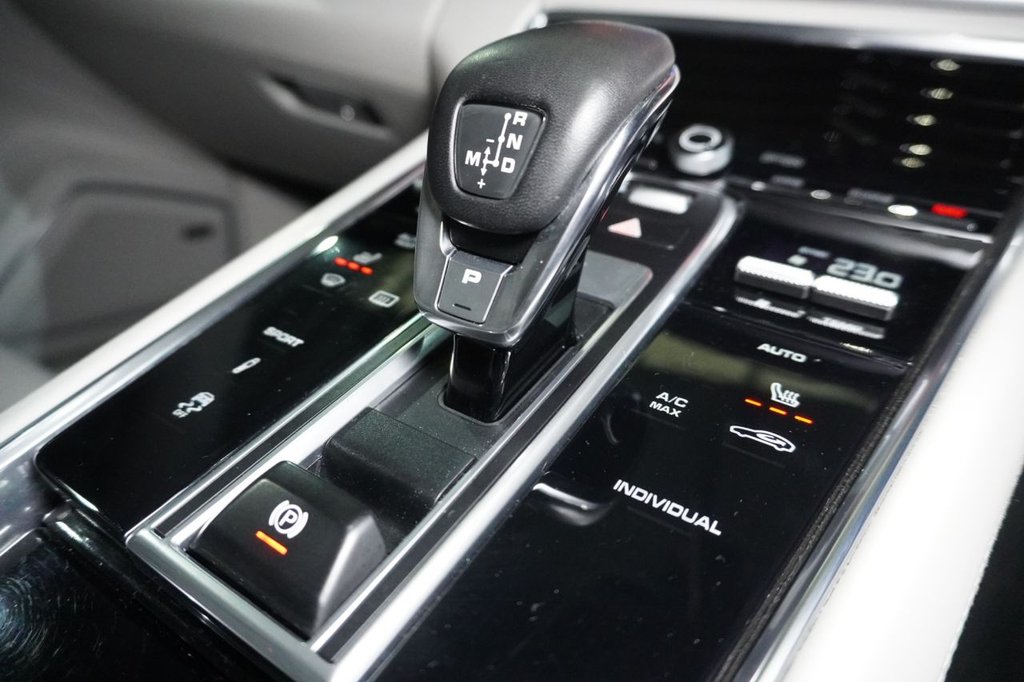 Used Porsche Panamera 2017 for sale - 77048744: Photo 13