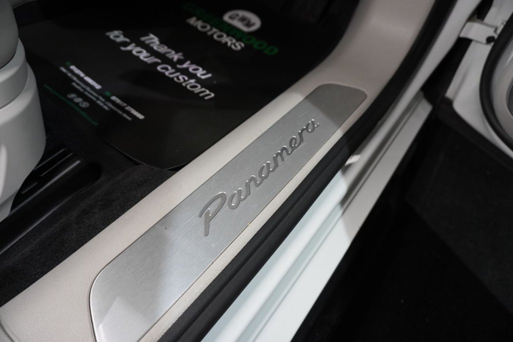 Used Porsche Panamera 2017 for sale - 77048744: Photo 17