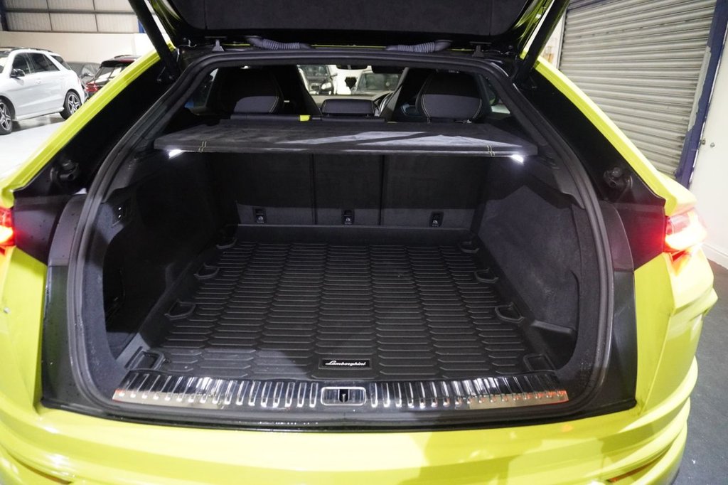 Used Lamborghini Urus 2022 for sale - 76914719: Photo 32