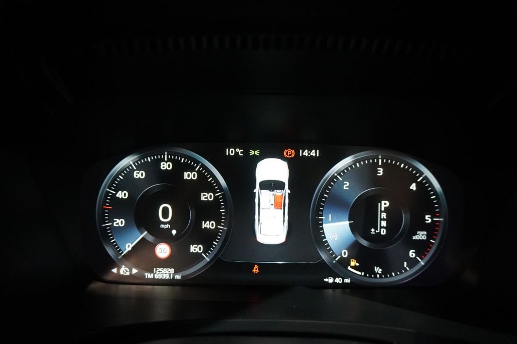 Used Volvo S90 2018 for sale - 76934608: Photo 10