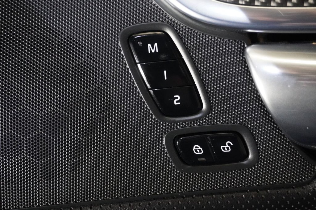 Used Volvo S90 2018 for sale - 76934608: Photo 14