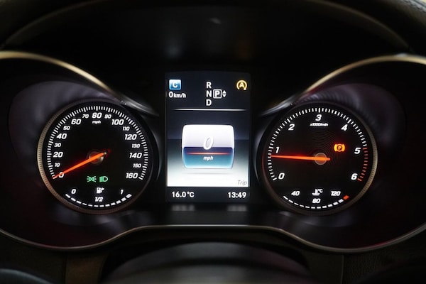Used Mercedes-Benz C-Class 2015 for sale - 76185579: Photo 18
