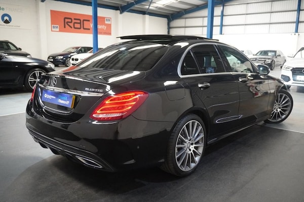 Used Mercedes-Benz C-Class 2015 for sale - 76185579: Photo 4