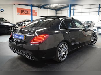 Used Mercedes-Benz C-Class 2015 for sale - 76185579: Photo 4