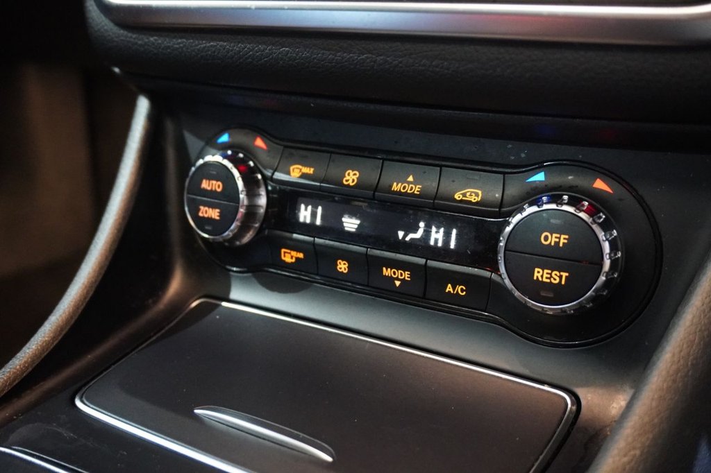 Used Mercedes-Benz GLA 2018 for sale - 77212728: Photo 16