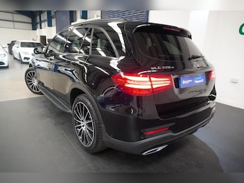 Used Mercedes-Benz GLC 2016 for sale - 79167005: Photo