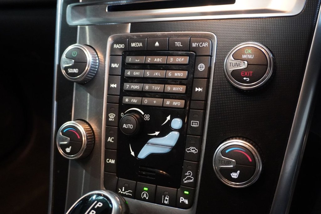 Used Volvo XC60 2017 for sale - 76520568: Photo 15