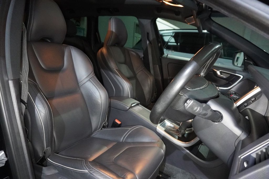 Used Volvo XC60 2017 for sale - 76520568: Photo 4