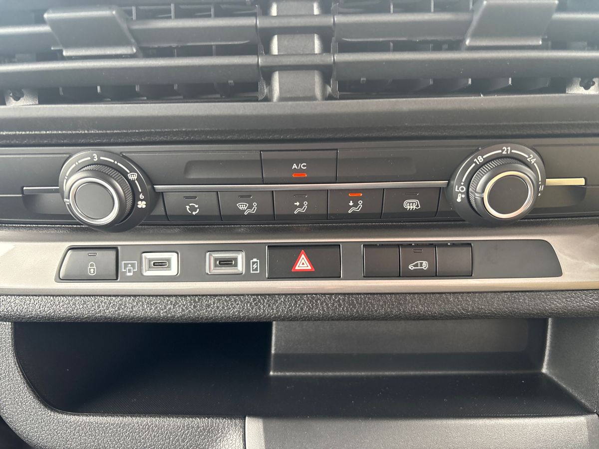 Used Vauxhall Vivaro 2025 for sale - 76871726: Photo 15