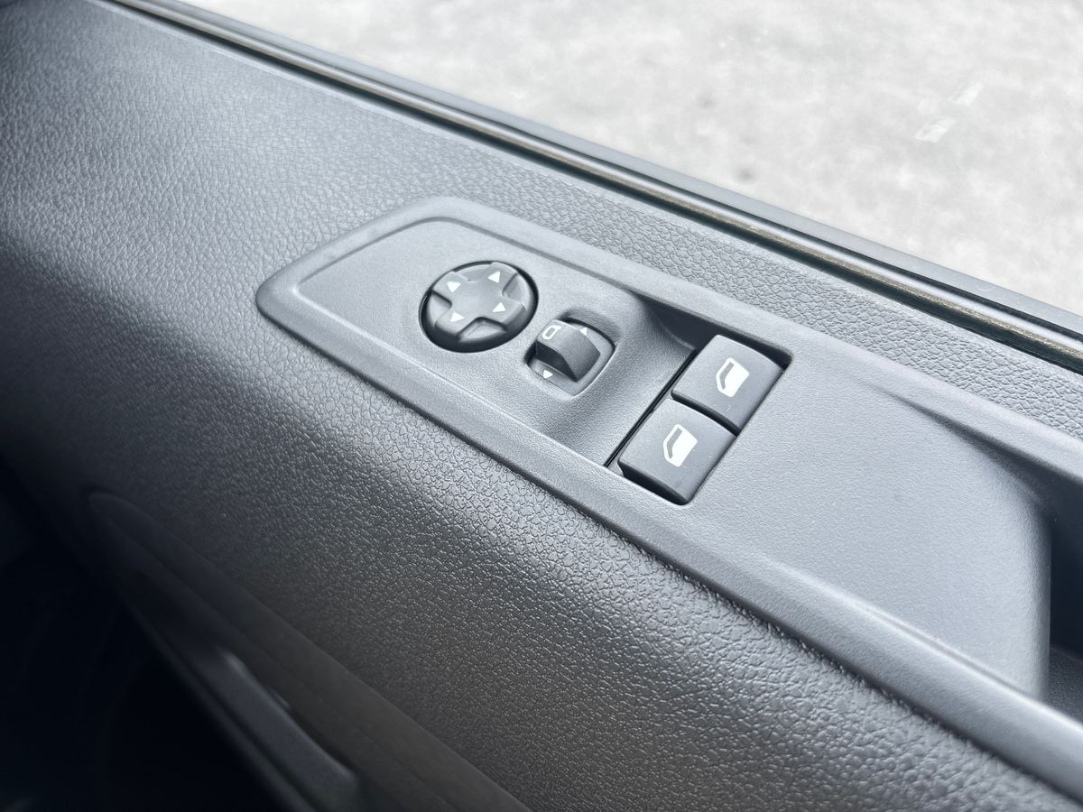 Used Vauxhall Vivaro 2025 for sale - 76871726: Photo 16