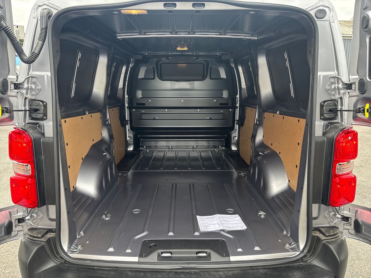 Used Vauxhall Vivaro 2025 for sale - 76871726: Photo 24