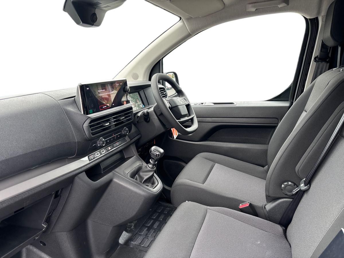 Used Vauxhall Vivaro 2025 for sale - 76871731: Photo 13