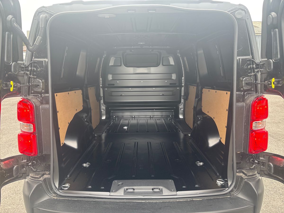 Used Vauxhall Vivaro 2025 for sale - 76871720: Photo 24