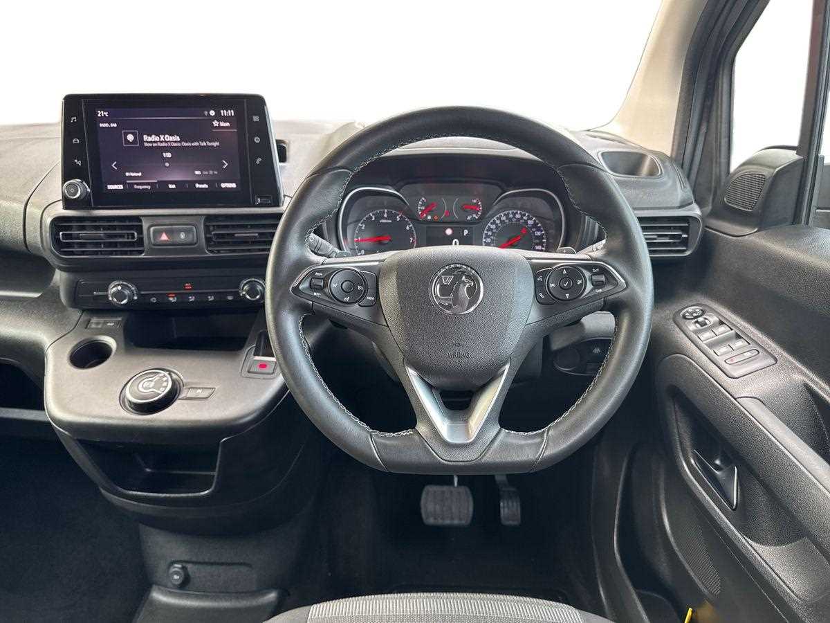 Used Vauxhall Combo Life 2022 for sale - 76868992: Photo 11