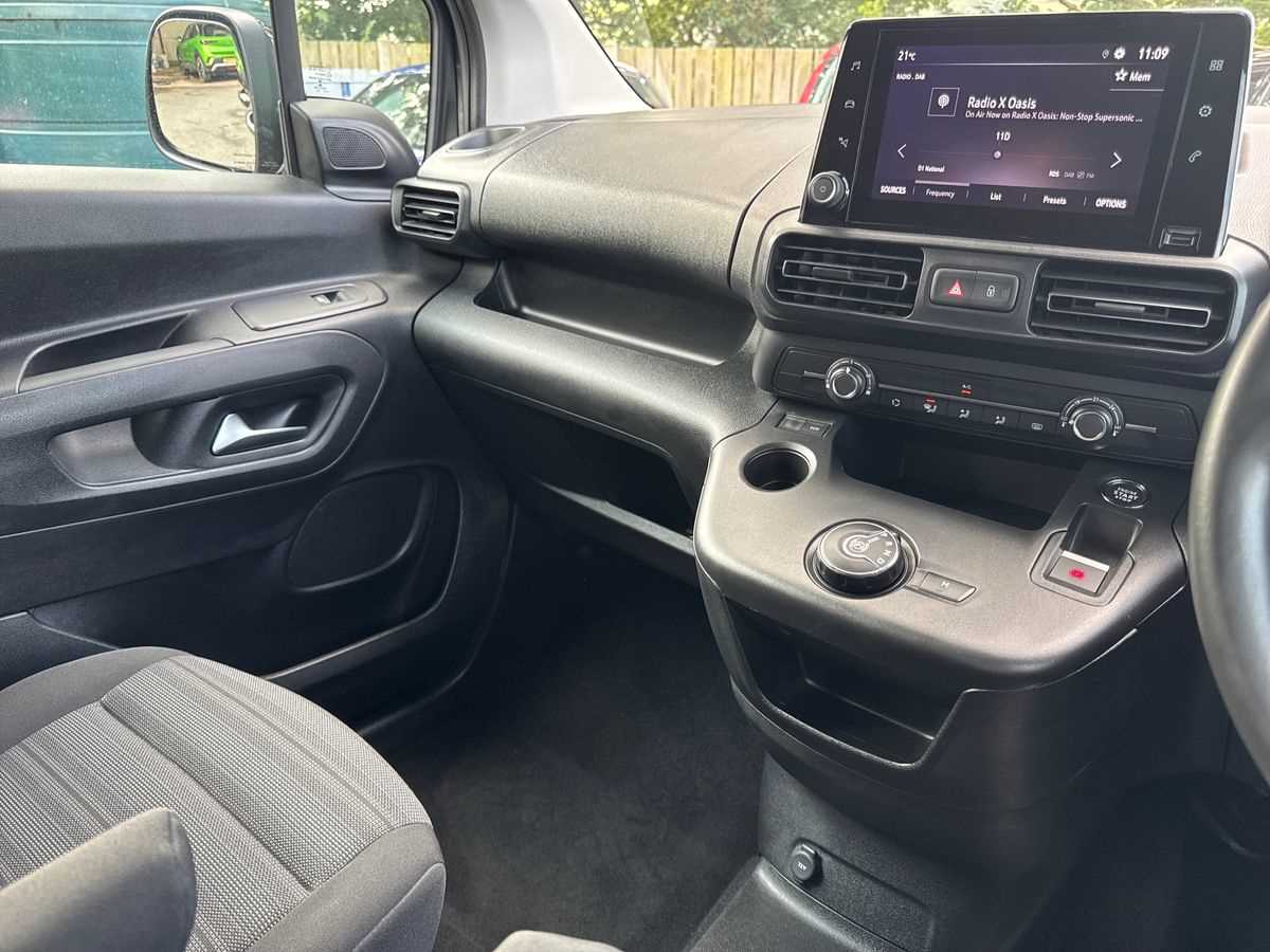 Used Vauxhall Combo Life 2022 for sale - 76868992: Photo 14