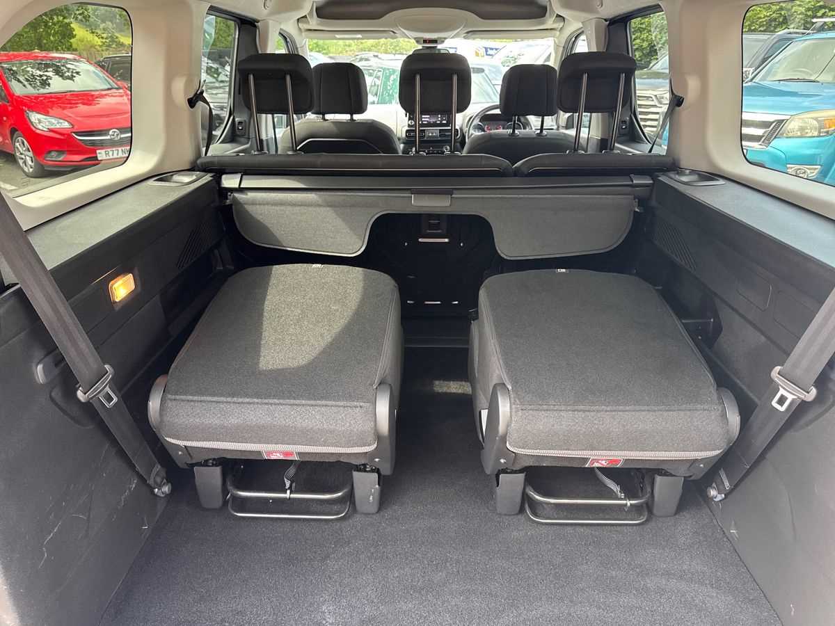 Used Vauxhall Combo Life 2022 for sale - 76868992: Photo 24