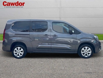 Used Vauxhall Combo Life 2022 for sale - 76868992: Photo