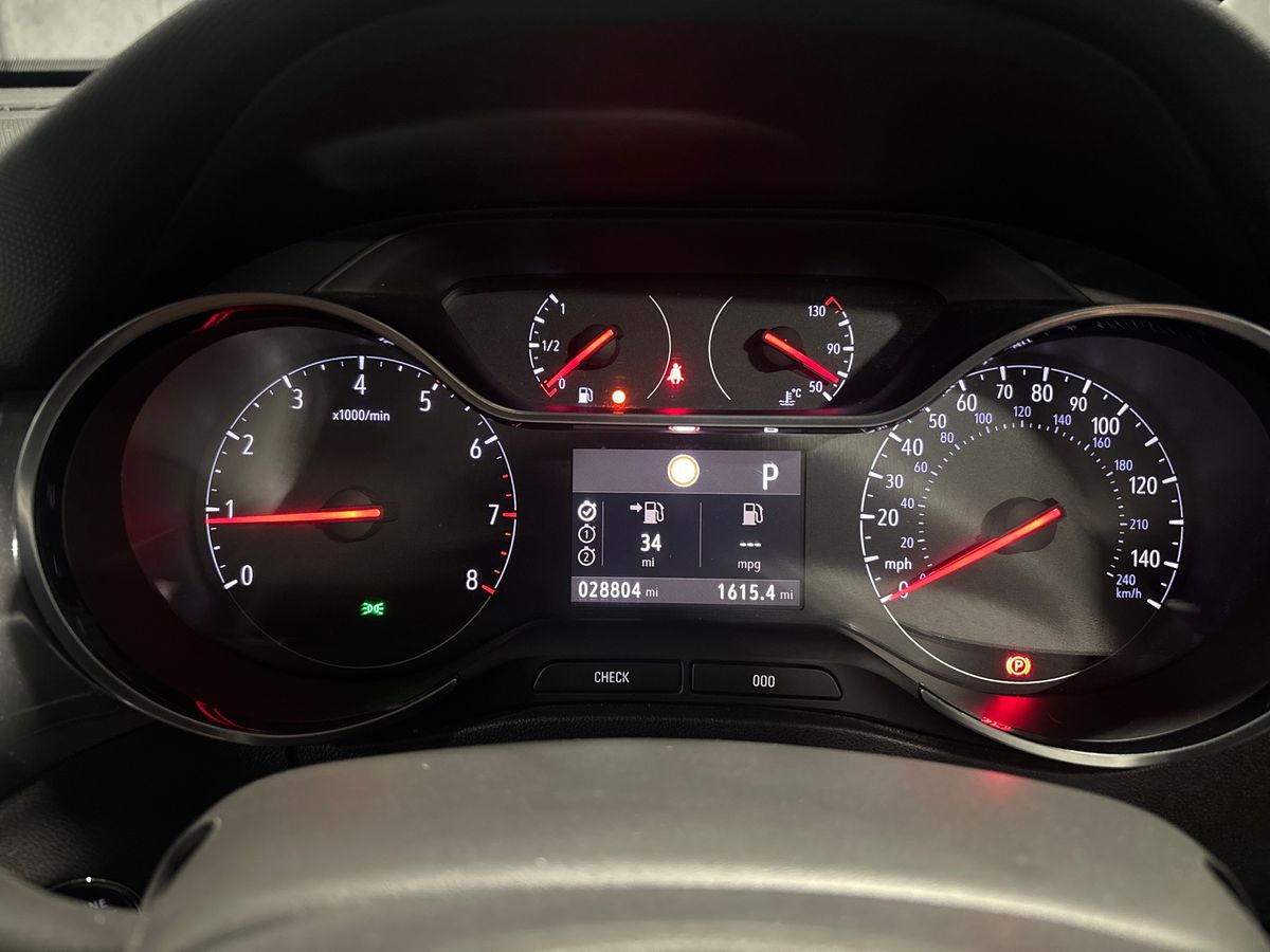 Used Vauxhall Crossland 2022 for sale - 76873650: Photo 20