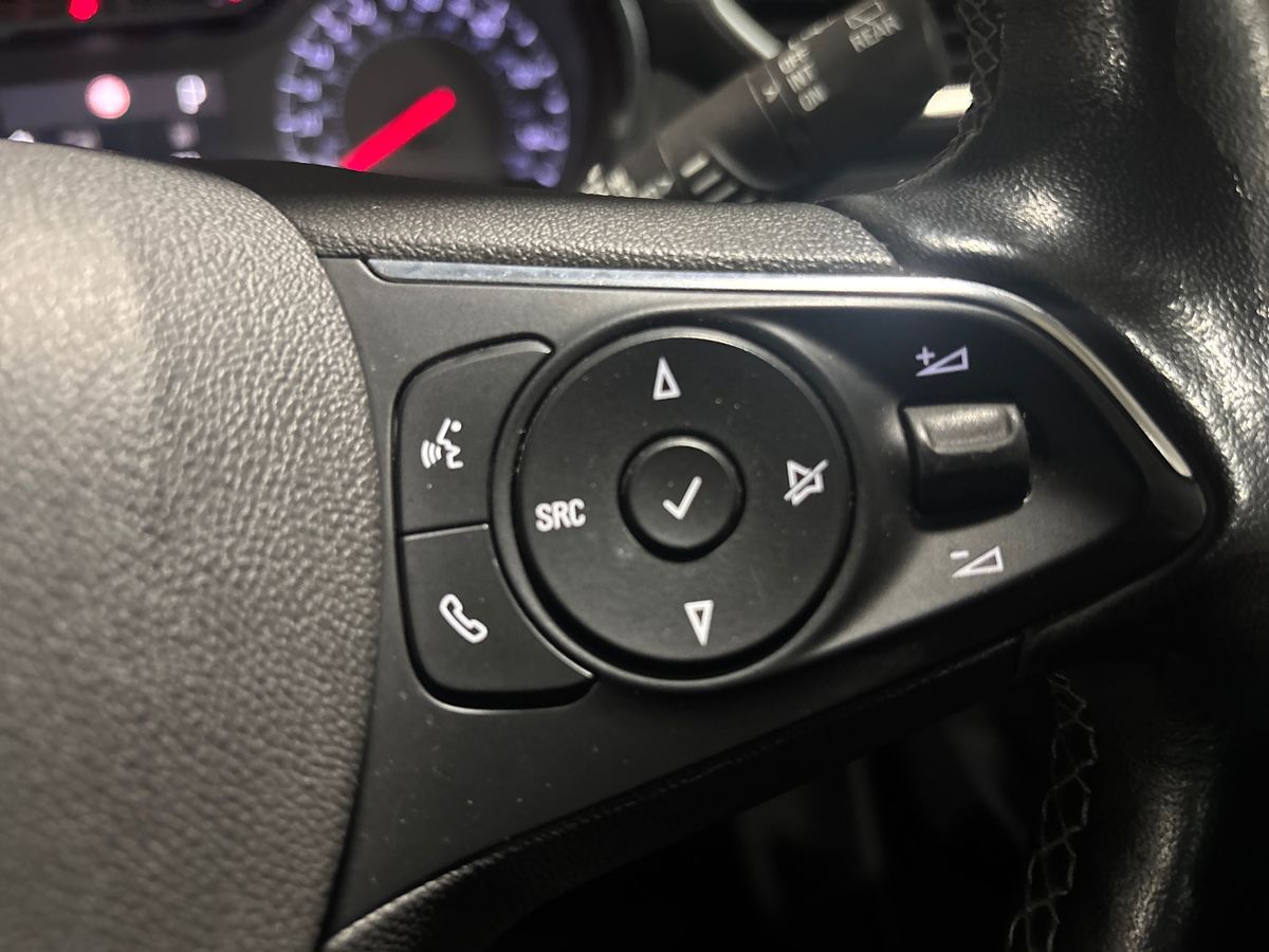 Used Vauxhall Crossland 2022 for sale - 76873650: Photo 22