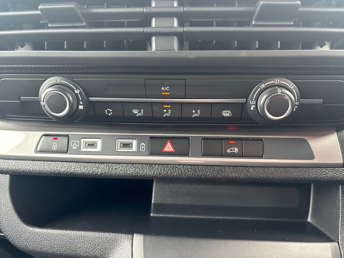 Used Vauxhall Vivaro 2025 for sale - 76871728: Photo 15