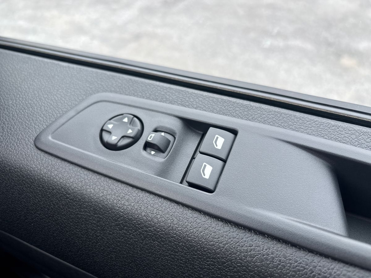 Used Vauxhall Vivaro 2025 for sale - 76871728: Photo 16