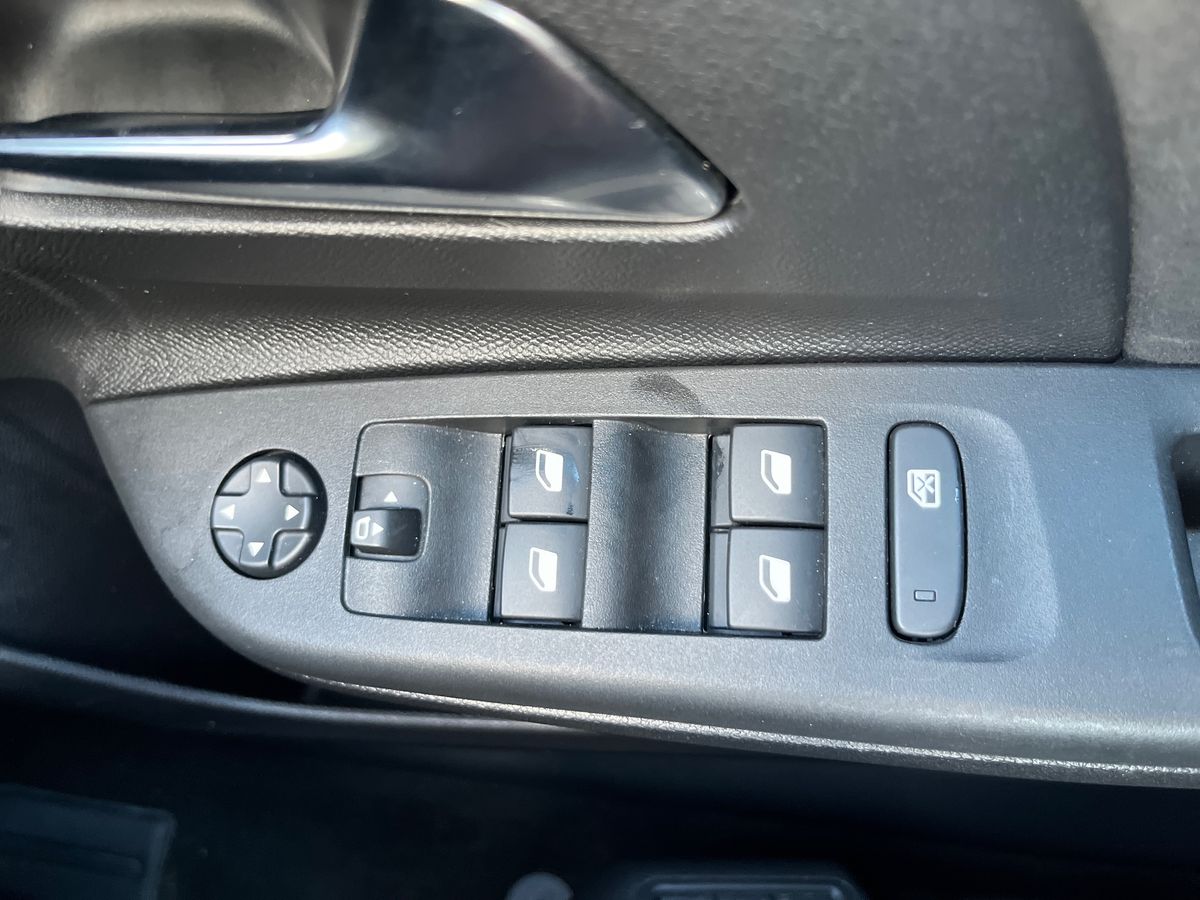 Used Vauxhall Corsa 2023 for sale - 76977748: Photo 16