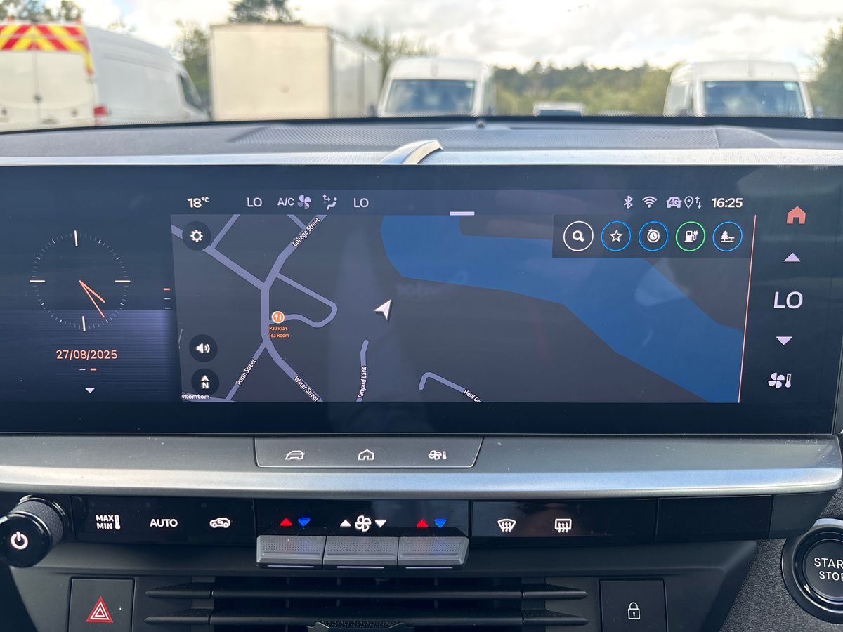 Used Vauxhall Grandland 2024 for sale - 75648653: Photo 18