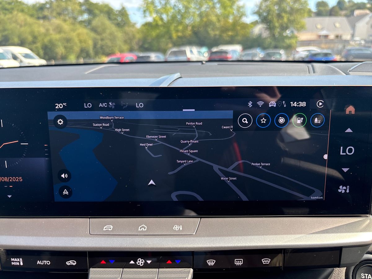 Used Vauxhall Grandland 2024 for sale - 76868841: Photo 18