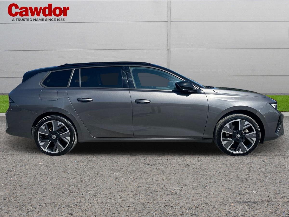 Used Vauxhall Astra 2024 for sale - 76868821: Photo 2