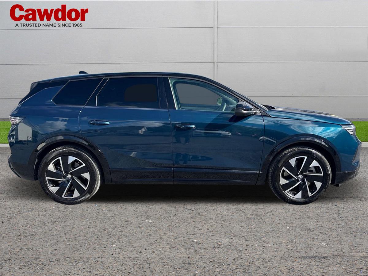 Used Vauxhall Grandland 2024 for sale - 76868839: Photo 2