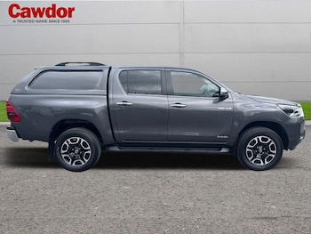 Used Toyota Hilux 2021 for sale - 75591059: Photo
