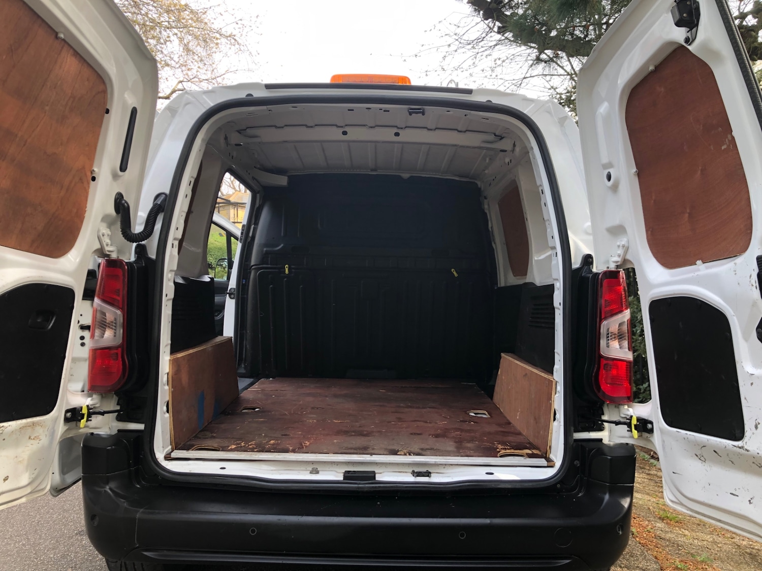 Used Peugeot Partner 2021 for sale - 78196579: Photo 9