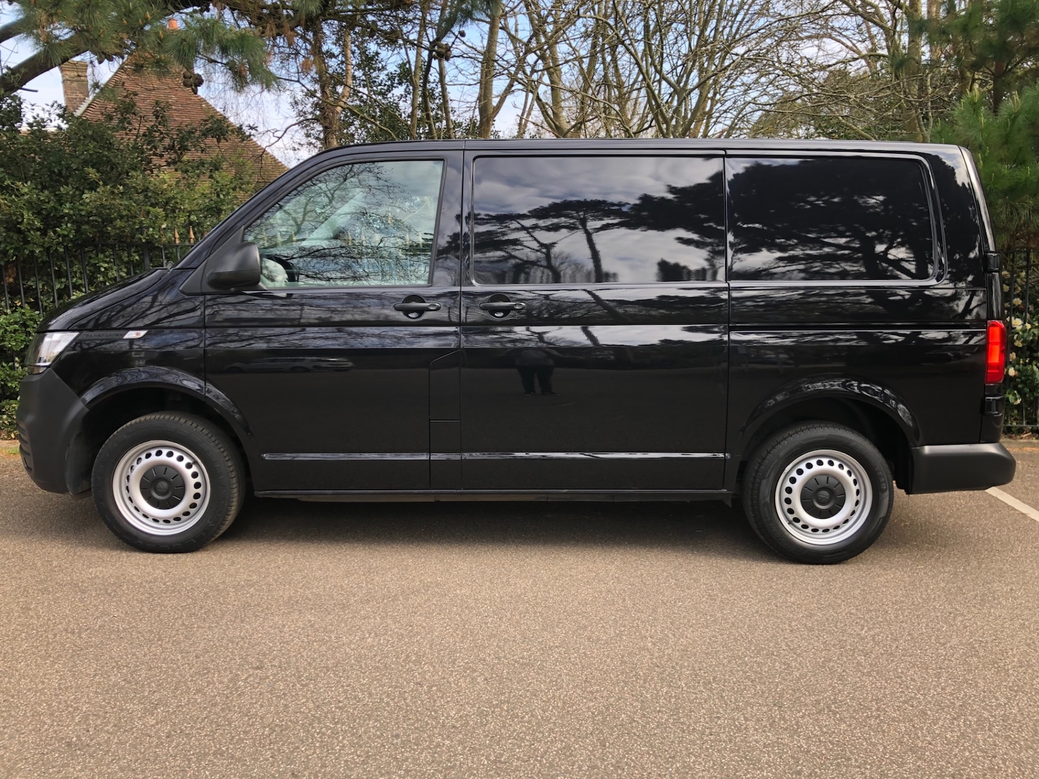 Used Volkswagen Transporter 2020 for sale - 78131320: Photo 4