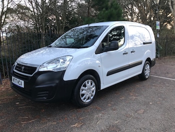 Used Peugeot Partner 2017 for sale - 77005650: Photo