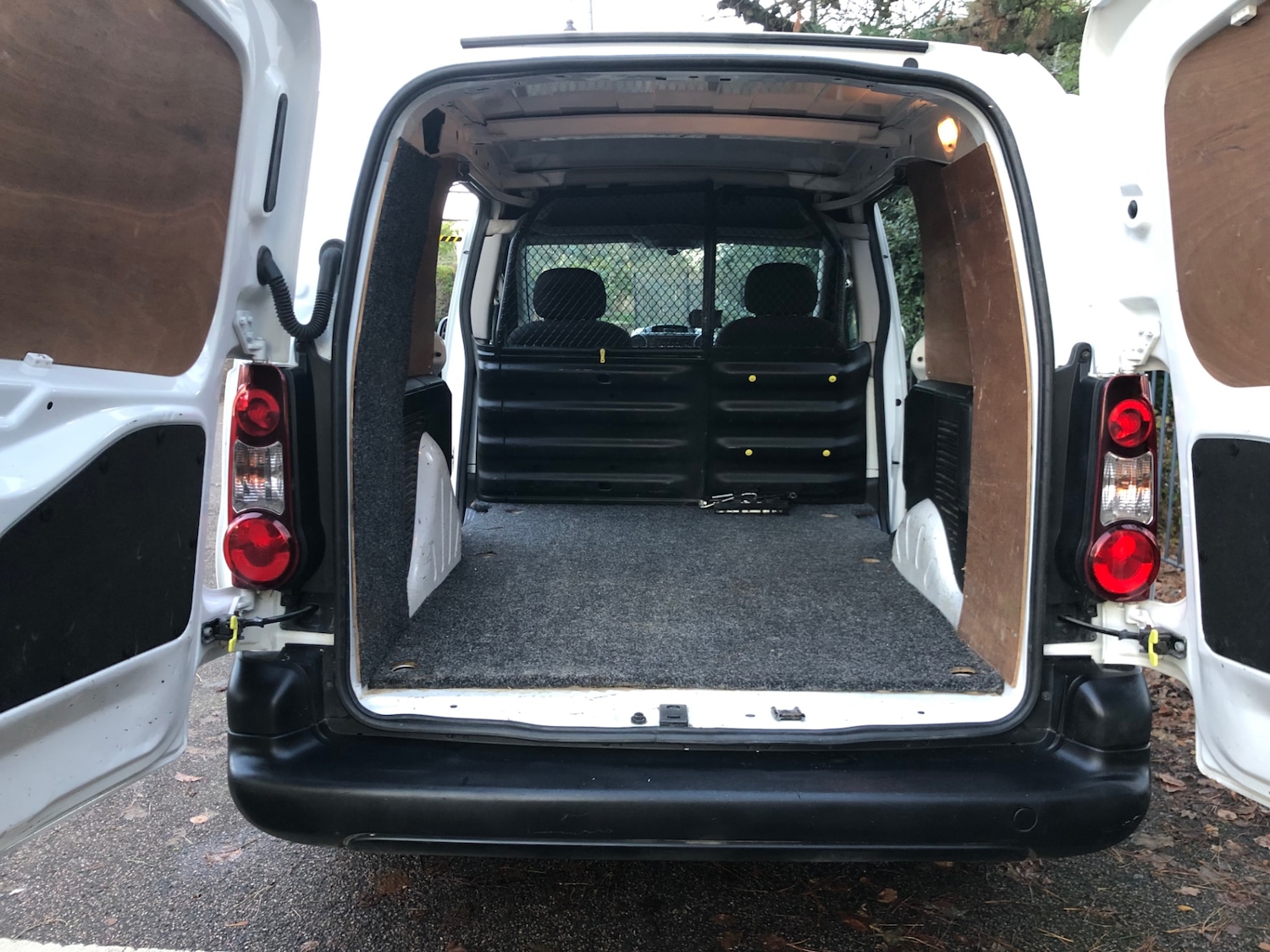 Used Peugeot Partner 2017 for sale - 77005650: Photo 7