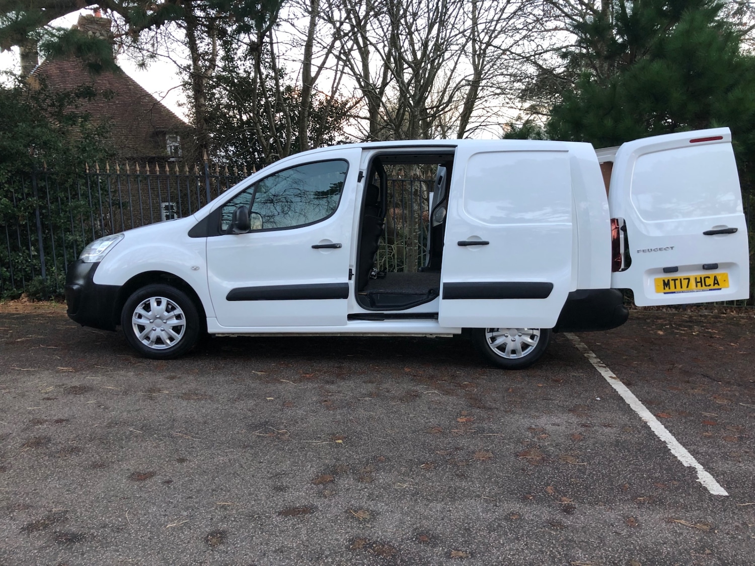 Used Peugeot Partner 2017 for sale - 77005650: Photo 8