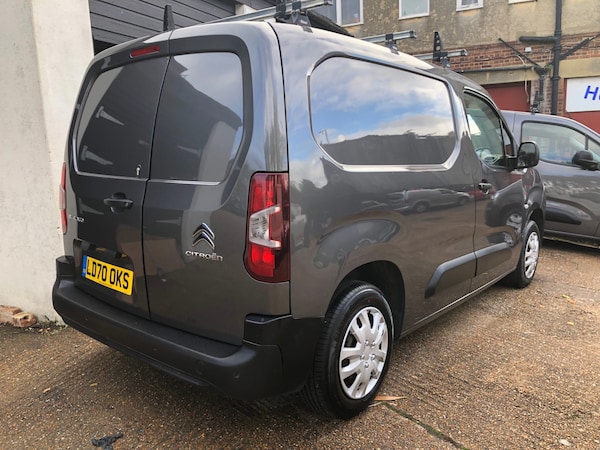 Used Citroen Berlingo 2020 for sale - 76298274: Photo 4
