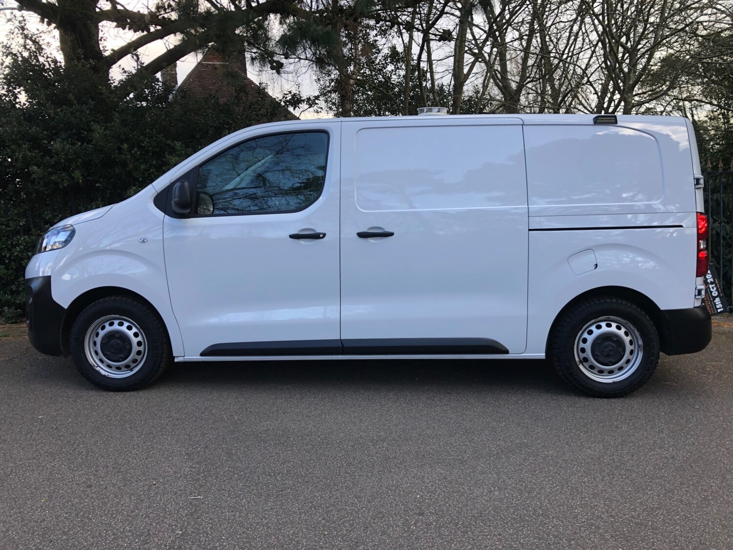 Used Vauxhall Vivaro 2023 for sale - 78082016: Photo 6