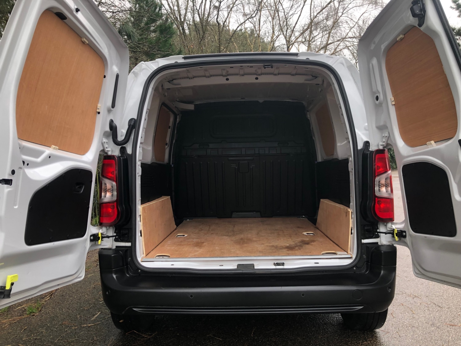 Used Peugeot Partner 2023 for sale - 77590152: Photo 5