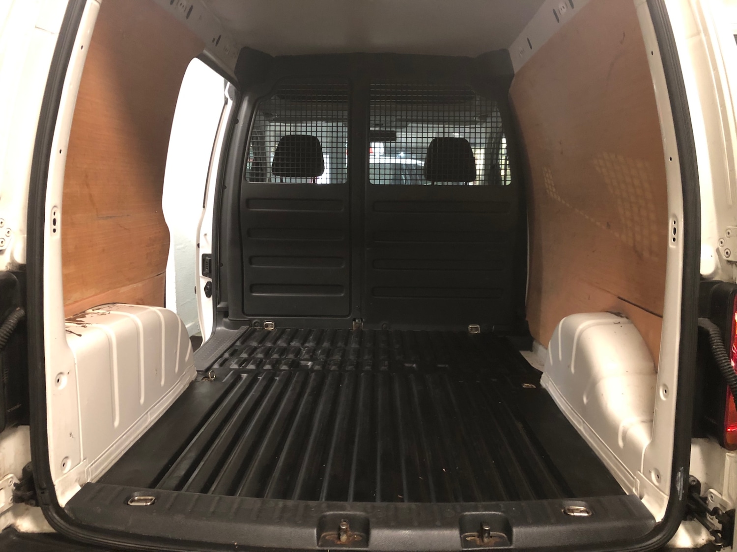 Used Volkswagen Caddy 2017 for sale - 76709713: Photo 8