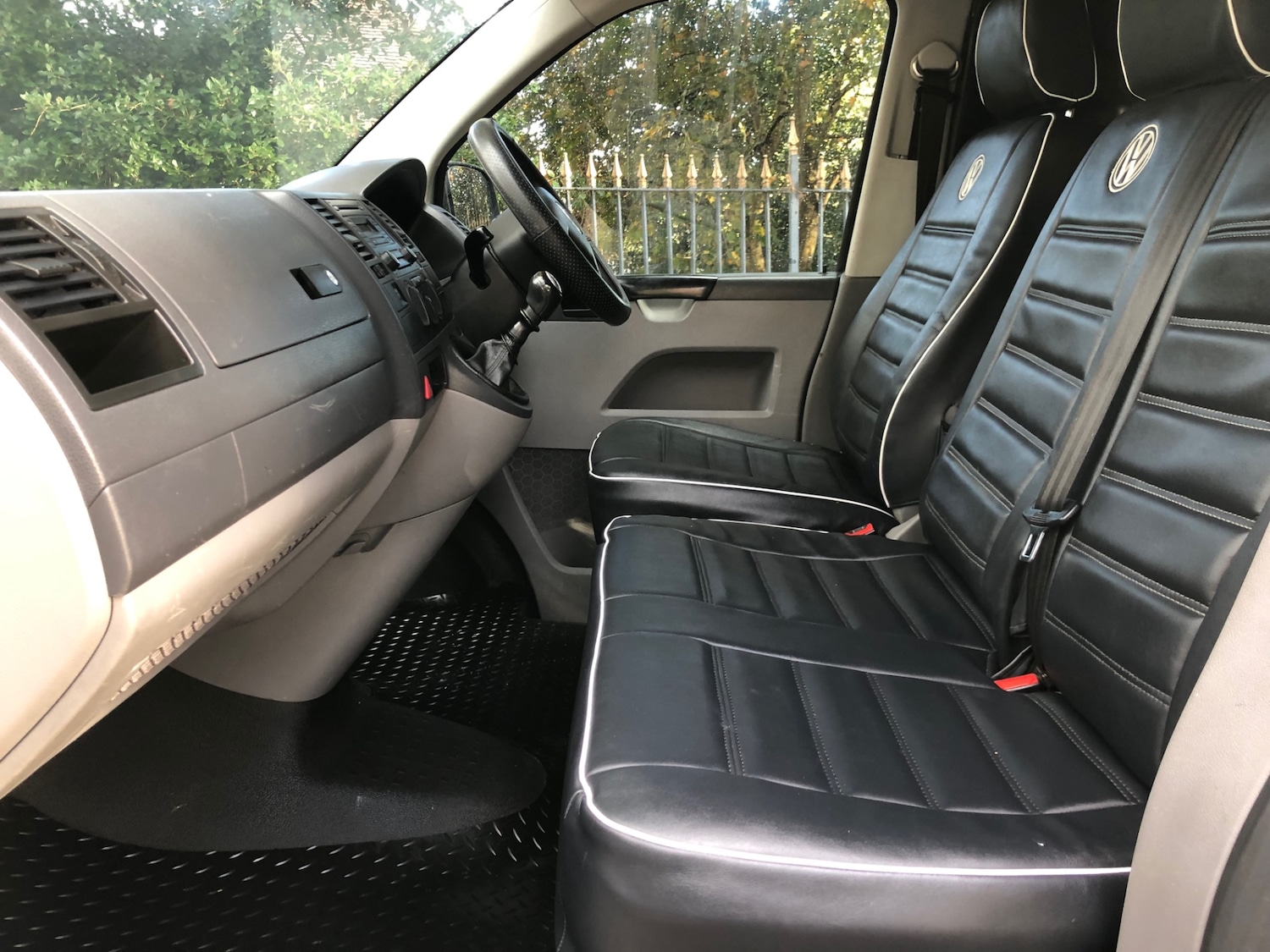 Used Volkswagen Transporter 2007 for sale - 76477197: Photo 9