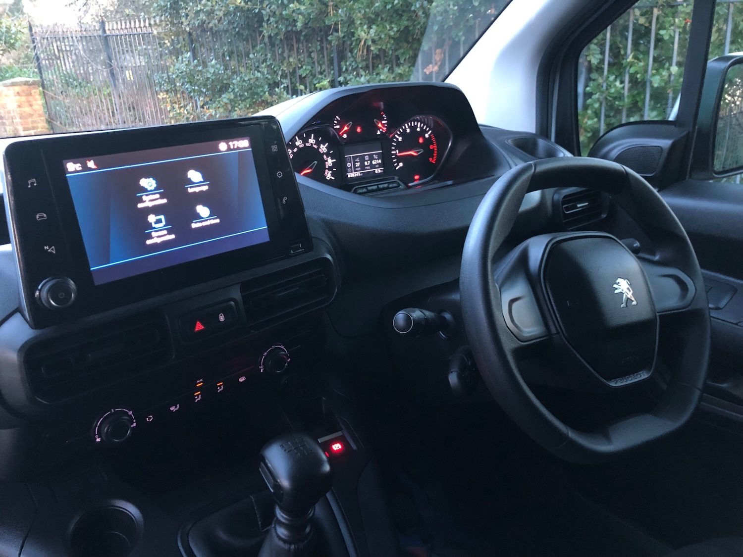 Used Peugeot Partner 2023 for sale - 77270955: Photo 10