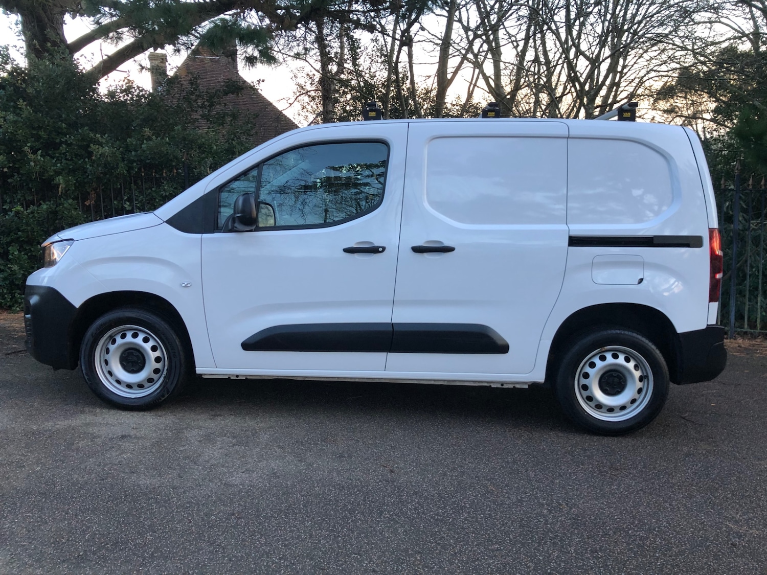 Used Peugeot Partner 2023 for sale - 77270955: Photo 7