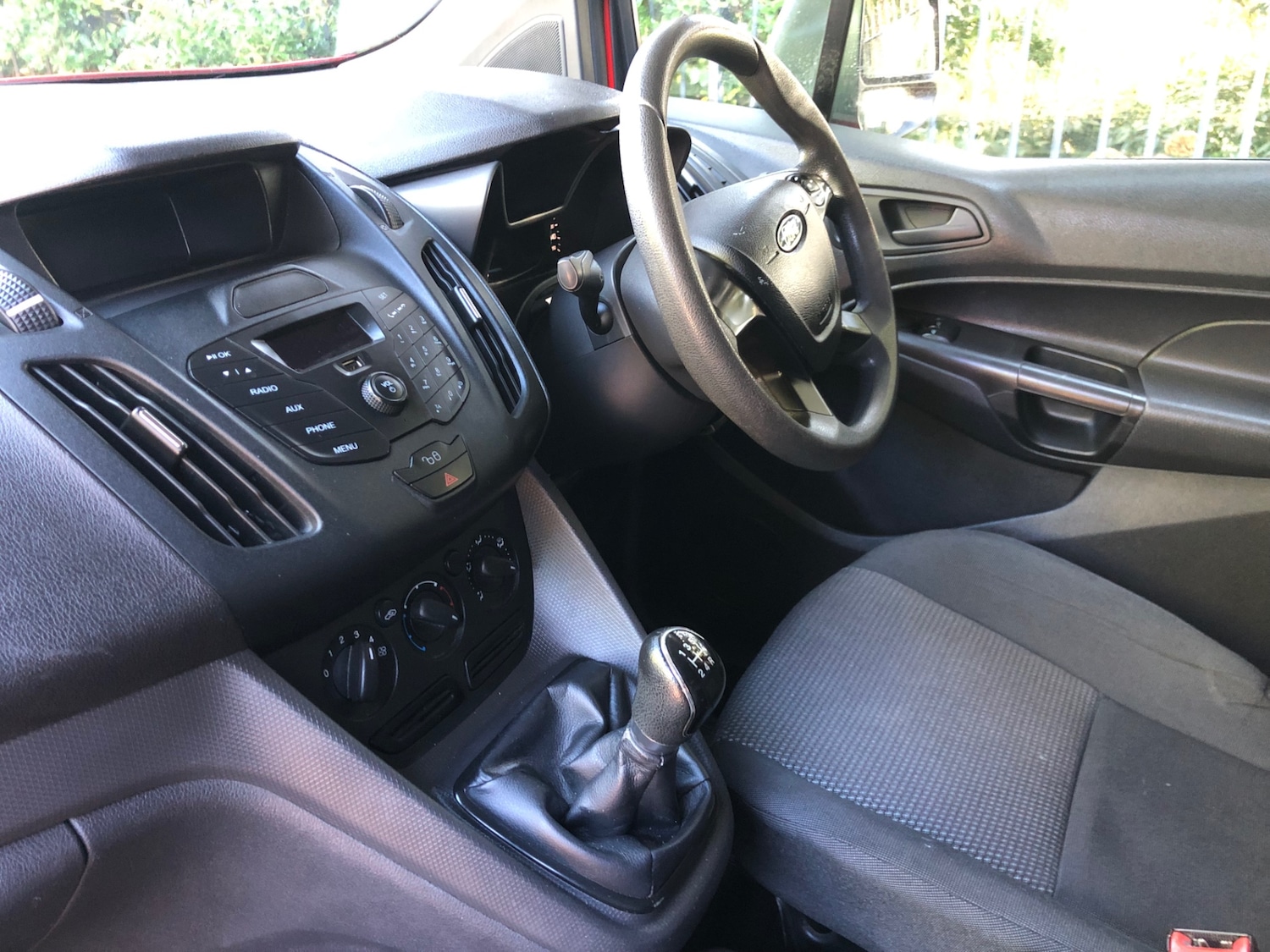 Used Ford Transit Connect 2015 for sale - 76298123: Photo 9