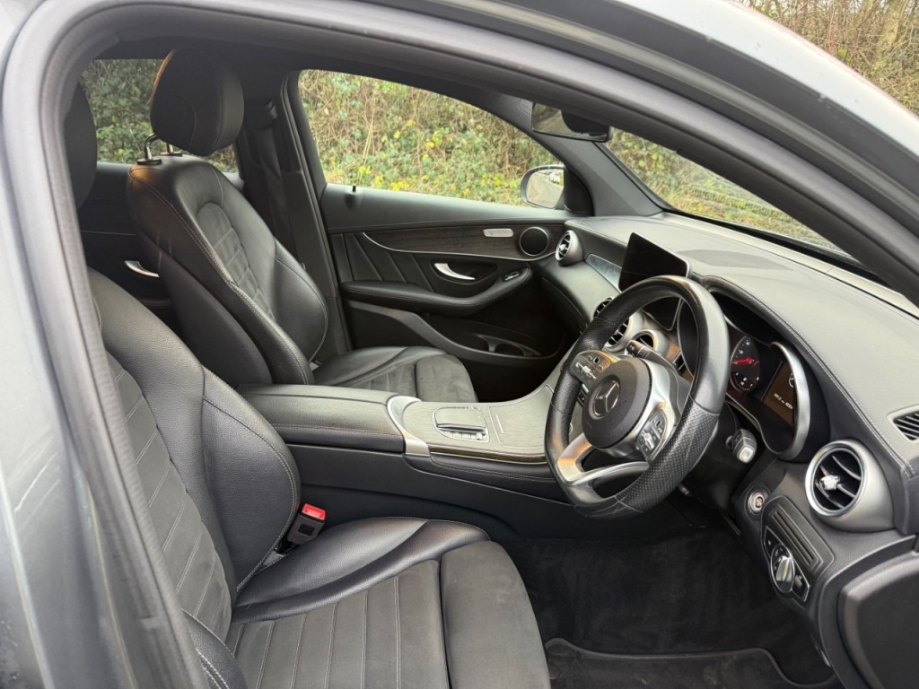 Used Mercedes-Benz GLC 2019 for sale - 76719125: Photo 18