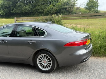 Used Jaguar XF 2016 for sale - 78938342: Photo