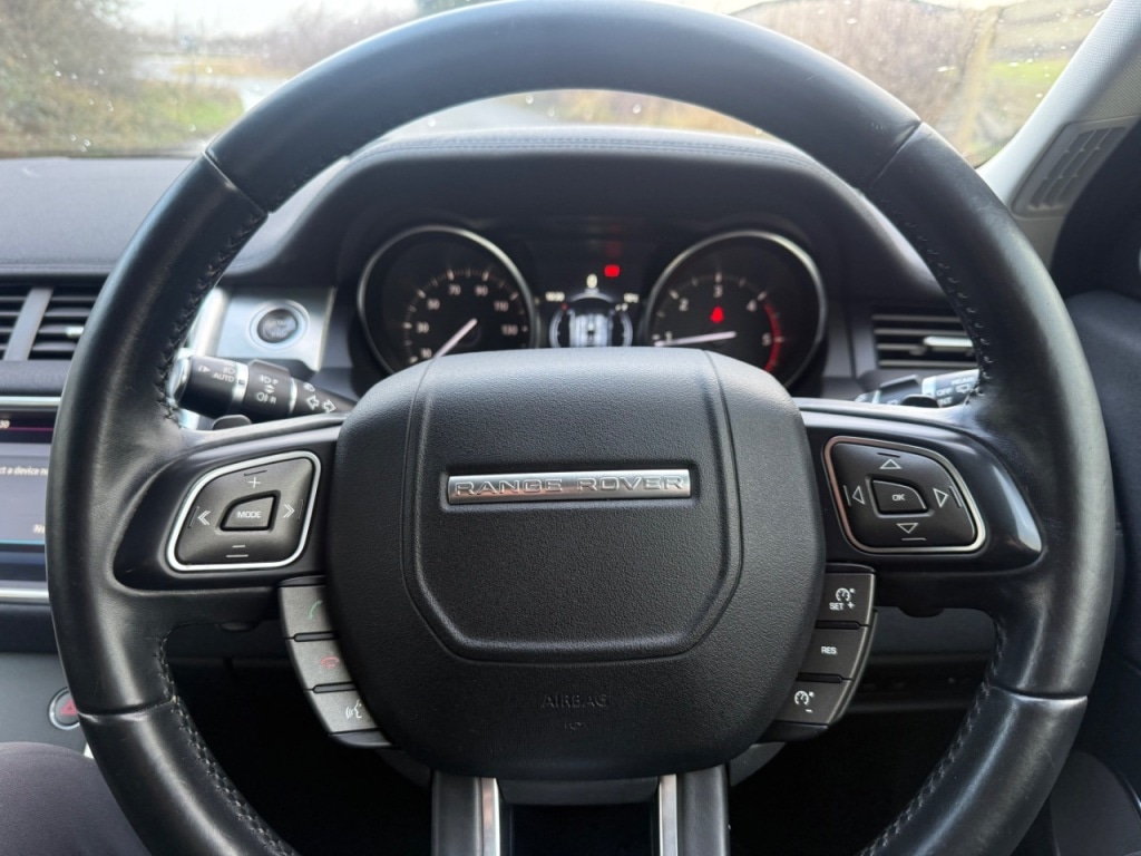 Used Land Rover Range Rover Evoque 2016 for sale - 76931522: Photo 25